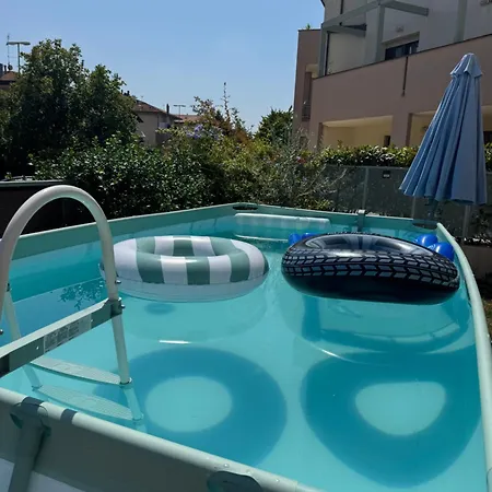 Сasa de vacaciones La Casa Blu Con Piscina Deluxe