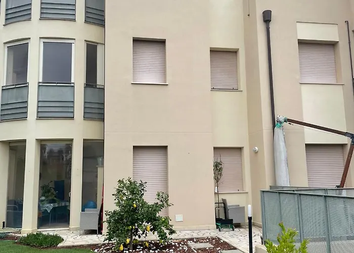 La Casa Blu Con Piscina Deluxe * Rimini